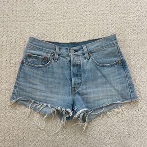 Levi’s 501 shorts